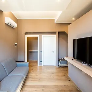 New Wonderful Bilo With Walk-in Closet From Moscova Apartamento Milán